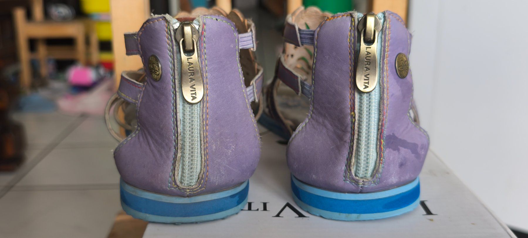 Chaussures femmes: Sandales Laura Vita 38 – D'occasion à Vallon par sophiebaudois 1