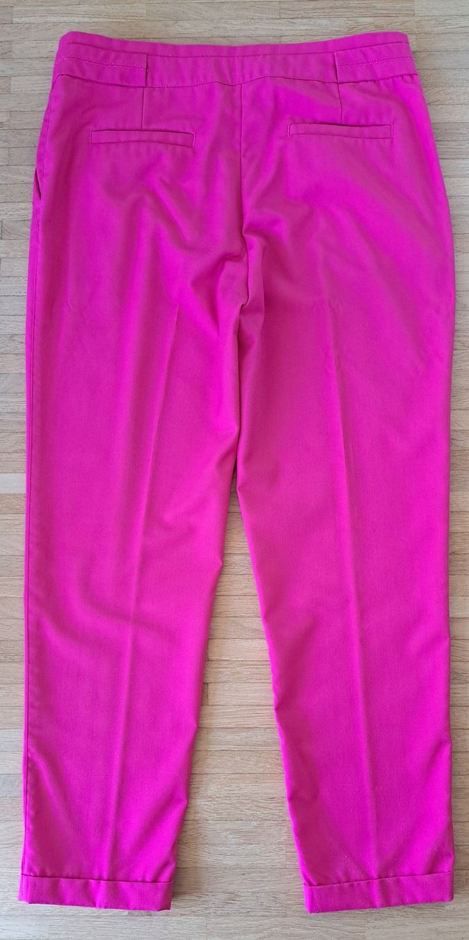 Pantaloni: Elégant pantalon rose – Nuovo (secondo la descrizione) da Le Mont-sur-Lausanne venduto da olatiu 6
