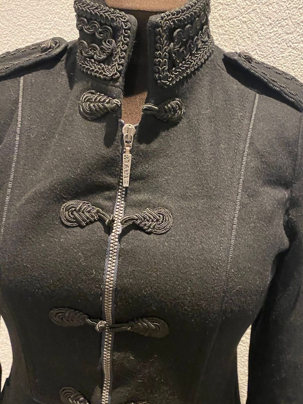 Mäntel: Mantel Haut-Couture Unikat 36 – Gebraucht aus Liestal von aarroon 4