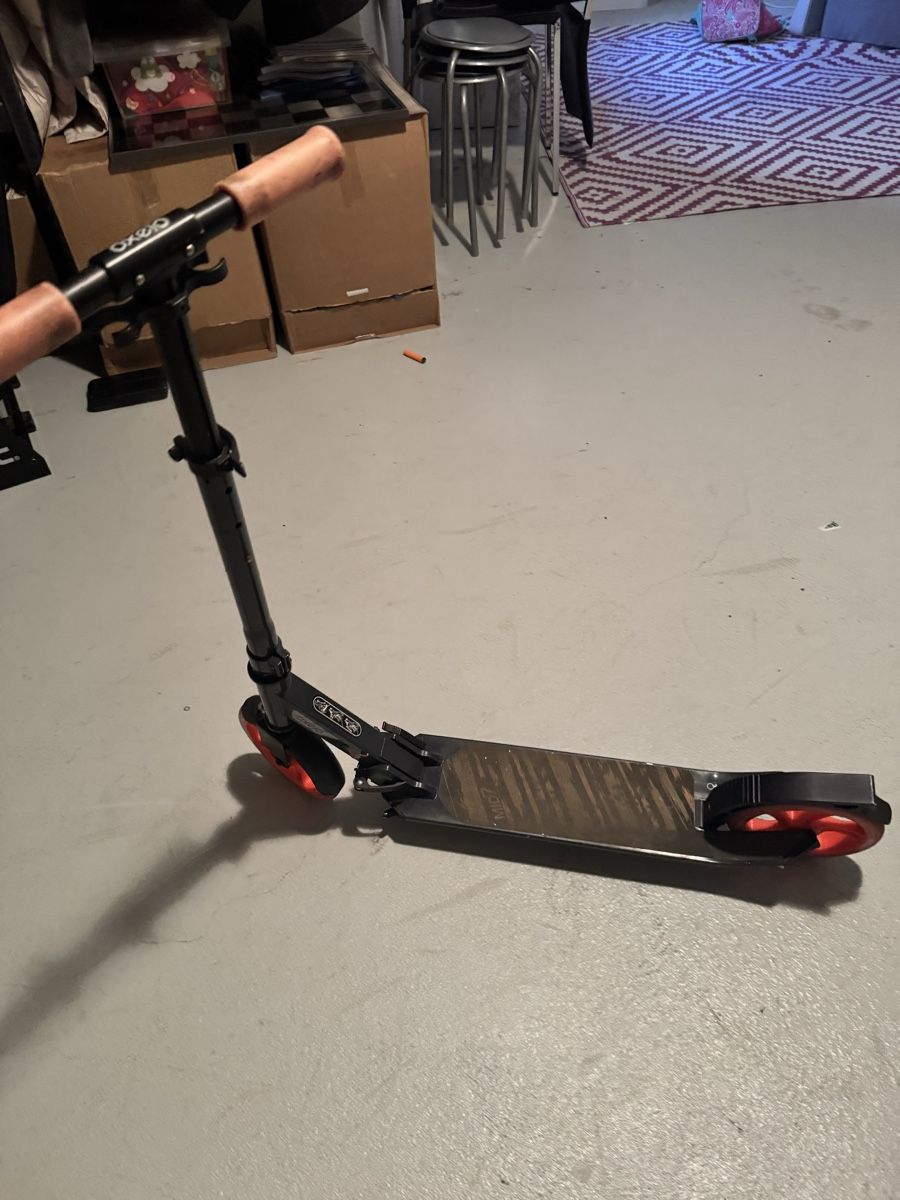 Oxelo Kickboard: Oxelo Kickboard Scooter – D'occasion à Kloten par san_v8fv