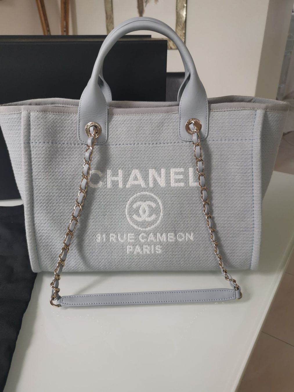 Chanel Taschen für Damen: Chanel Deauville Tasche small 29cm iceblue – Neu (gemäss Beschreibung) aus Fehraltorf von freeform2020 2