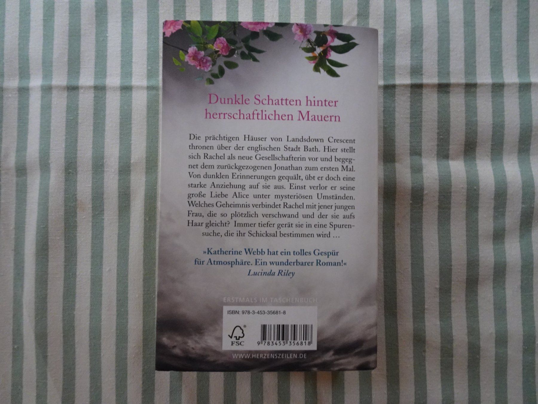 Libri: Katherine Webb - Das fremde Mädchen - B16 – Usato da Küssnacht am Rigi venduto da Bookslove-Divers 1