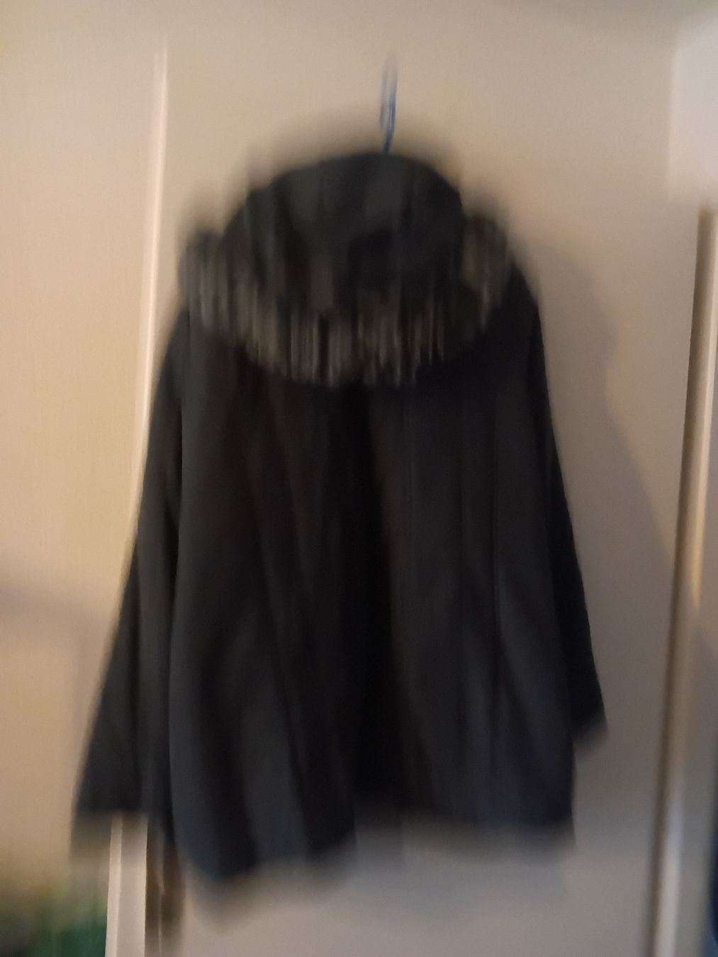 Mäntel: Manteau bleu avec capuchon. – Gebraucht aus Yverdon von Nany6 2