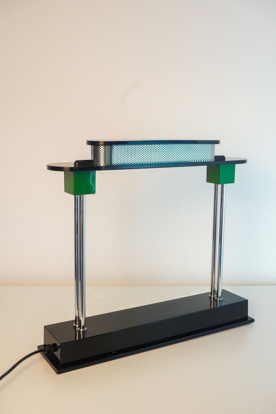 Artemide Lampen: LAMPE ARTEMIDE PAUSANIA – Gebraucht aus Moutier von Vintage-signature