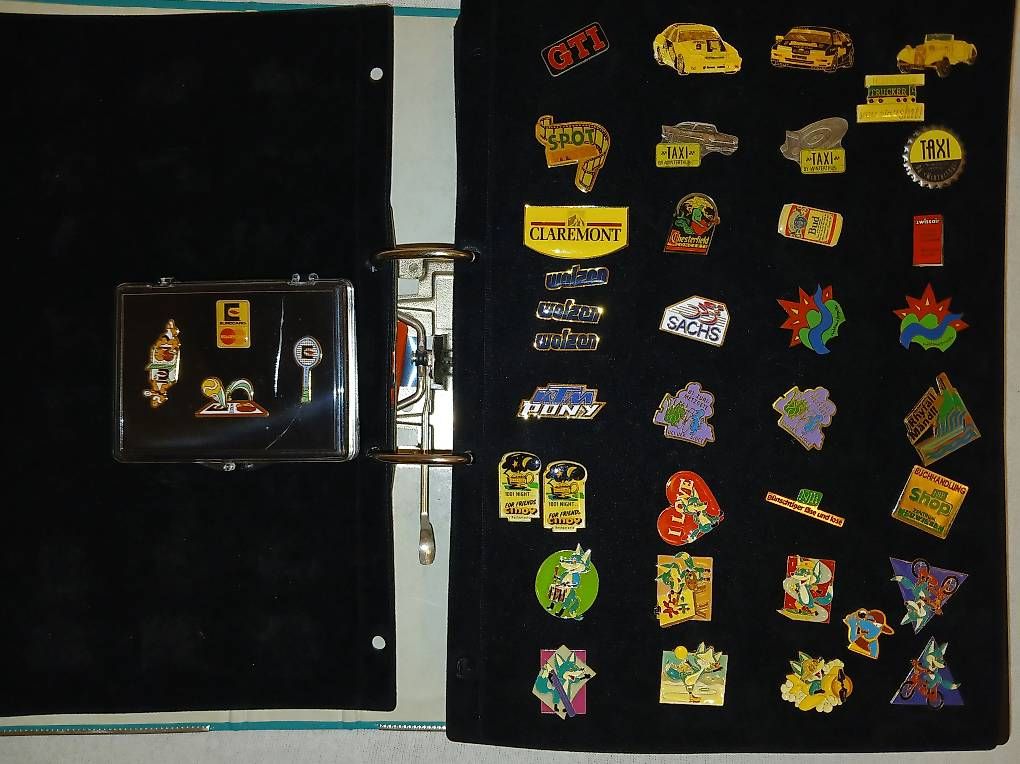 Placchette & Badge: Pin-Sammlung – Nuovo e nell'imballaggio originale da Schaffhausen venduto da Mo-s 1