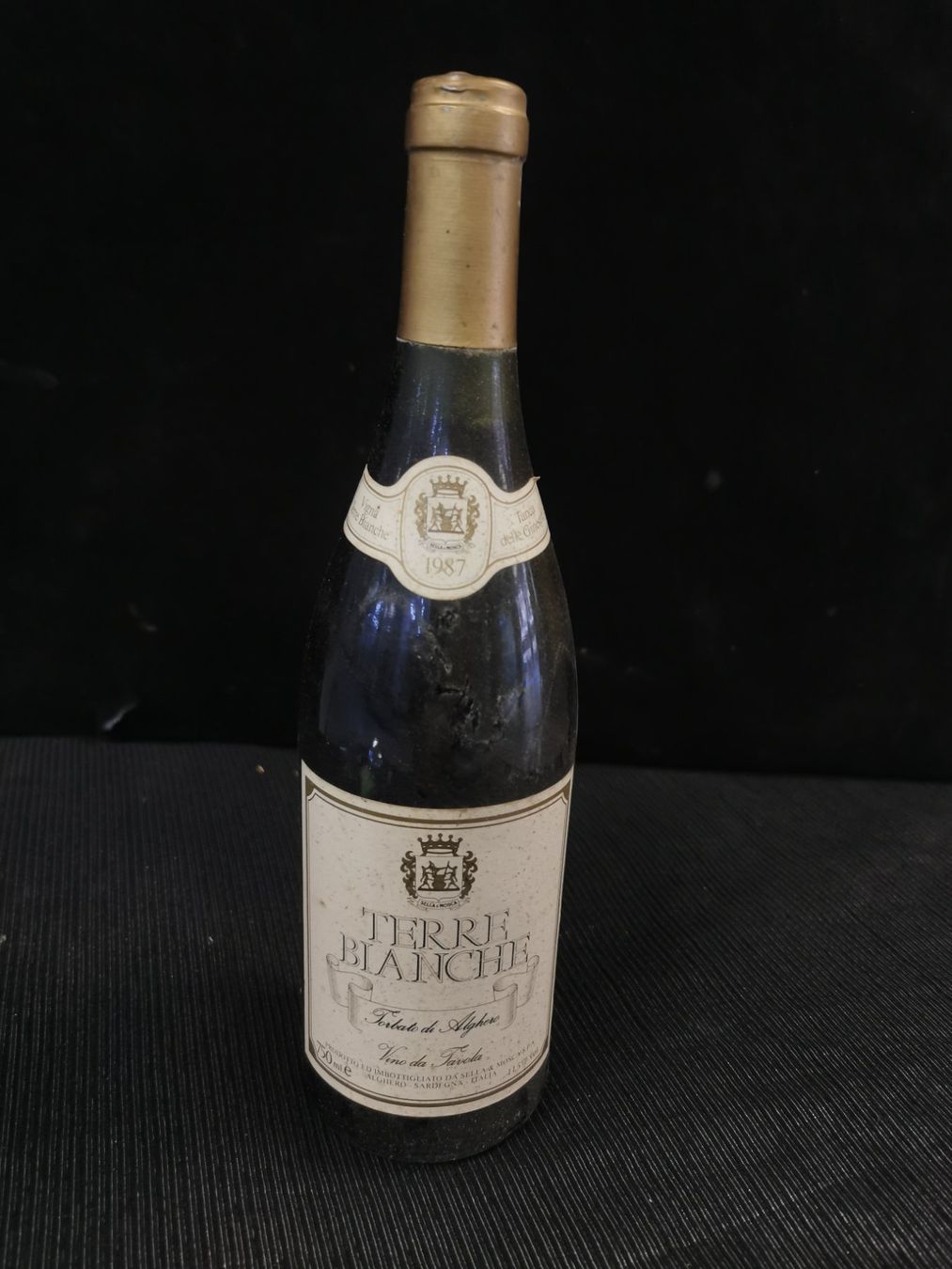 Vino: VIGNA TERRE, BLANCHE 1987 ITALIE – Nuovo (secondo la descrizione) da Genève venduto da Leboucheoreilles