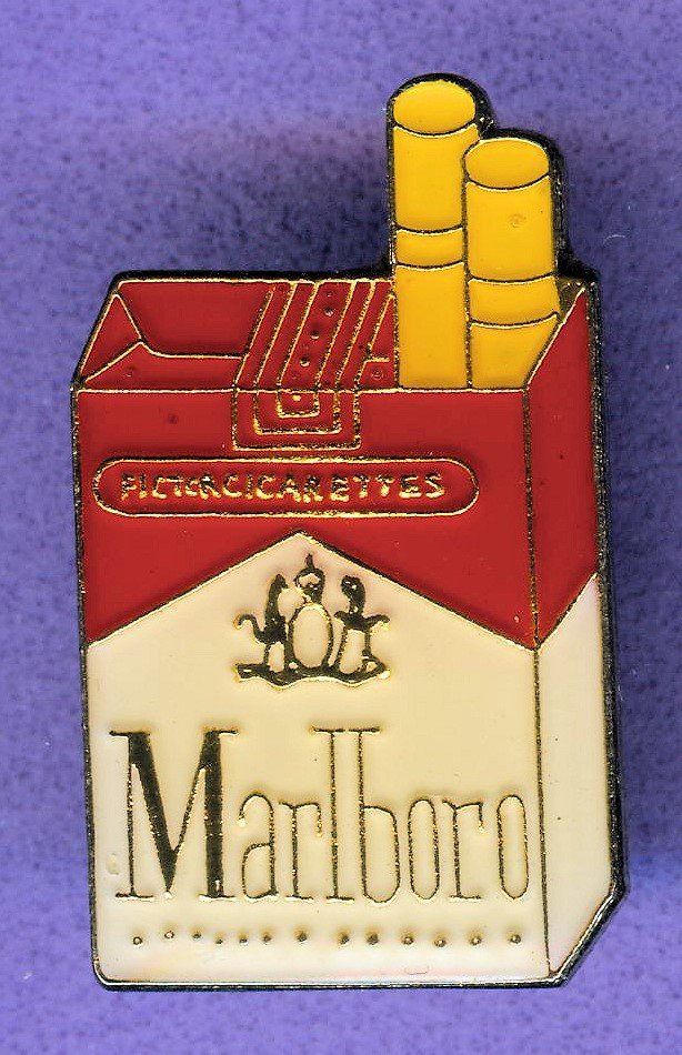 Marlboro Placchette & Badge: Marlboro   – Usato da Winterthur venduto da Sammleroase