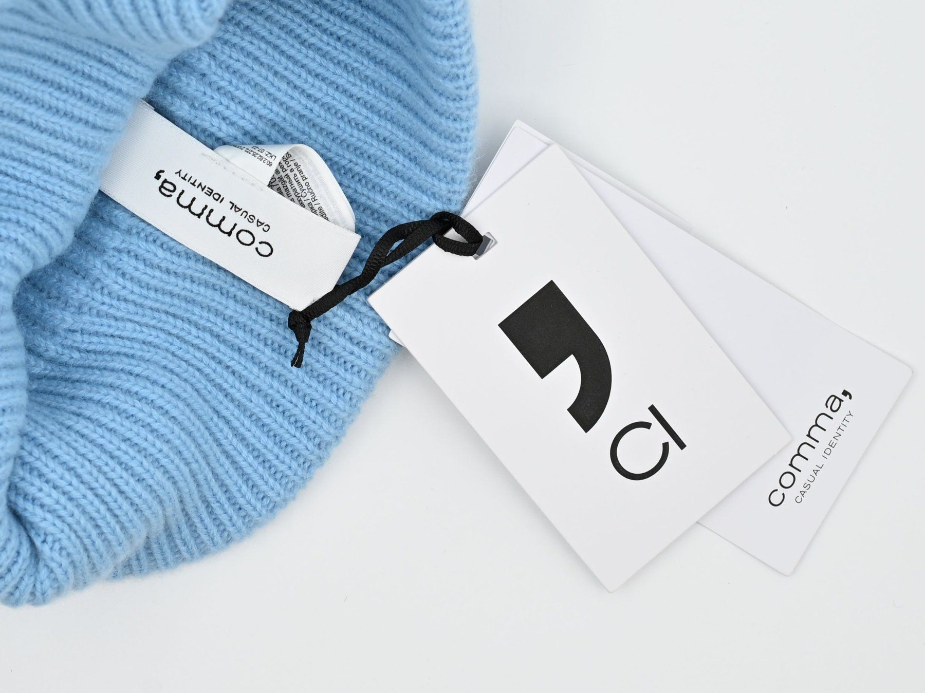 Chapeaux, bonnets & casquettes: Beanie von comma, Neu – Neuf (Voir description) à Dürnten par pema28 2