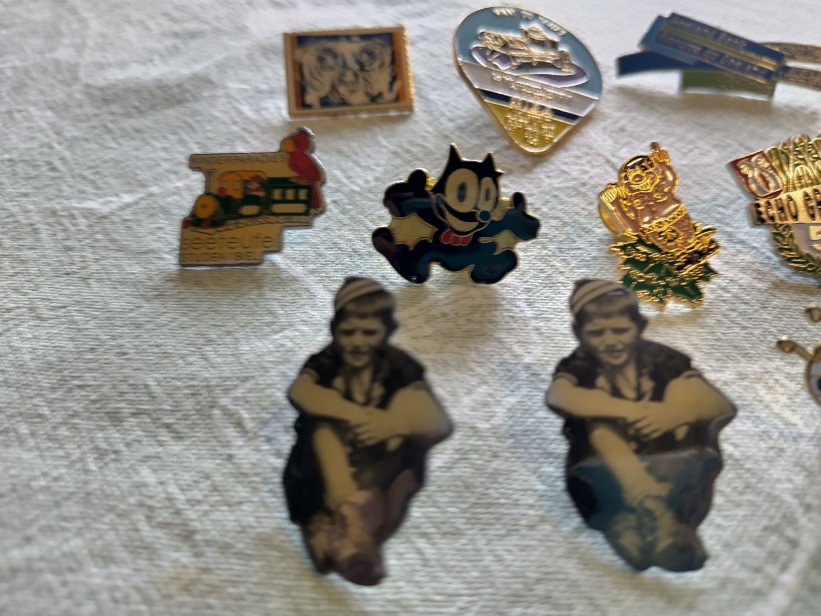 Placchette & Badge: Pin Konvolut 10 Stk – Usato da Biel/Bienne venduto da DoNa82 2