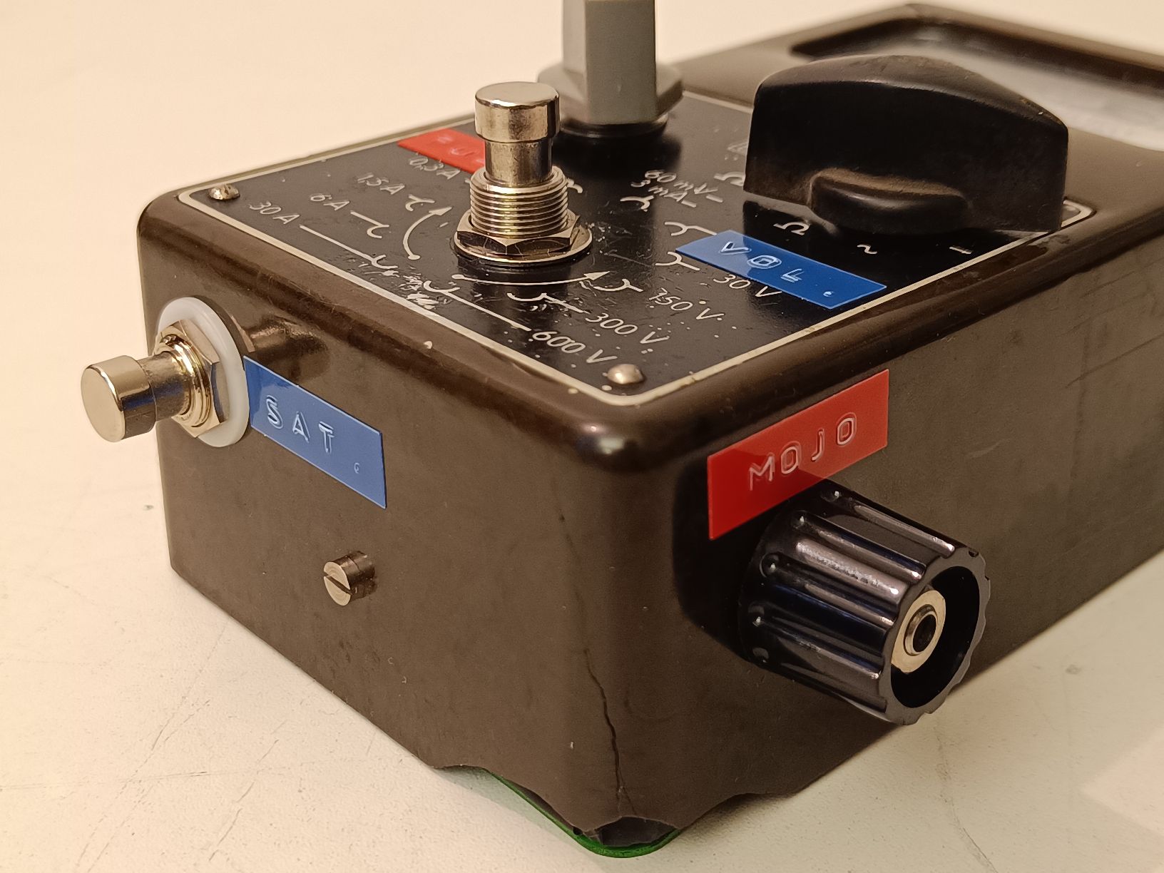 Strumenti musicali: Volta'Fuzz Handmade Fuzz Pedal – Nuovo (secondo la descrizione) da Basel venduto da RONI-REBORN 2