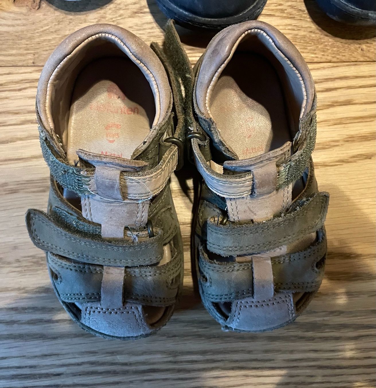 Scarpe per ragazzi: Schuhe Grösse 21 – Usato da Teufenthal AG venduto da sleeepless1987 4