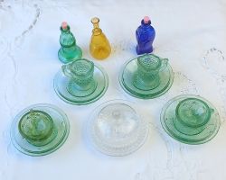 Miniatur glass für Puppen Haus vintage. 