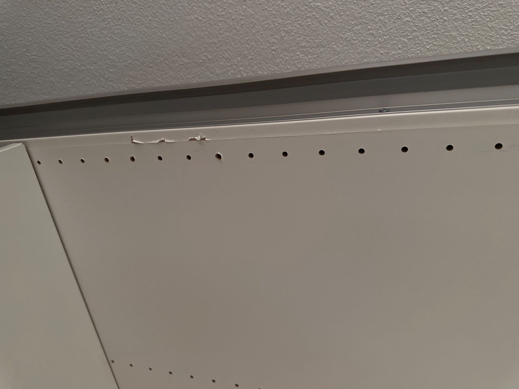 Ikea Armadi: Pax/Hasvik Kleiderschrank – Usato da Luzern venduto da EugeniaLopes 4
