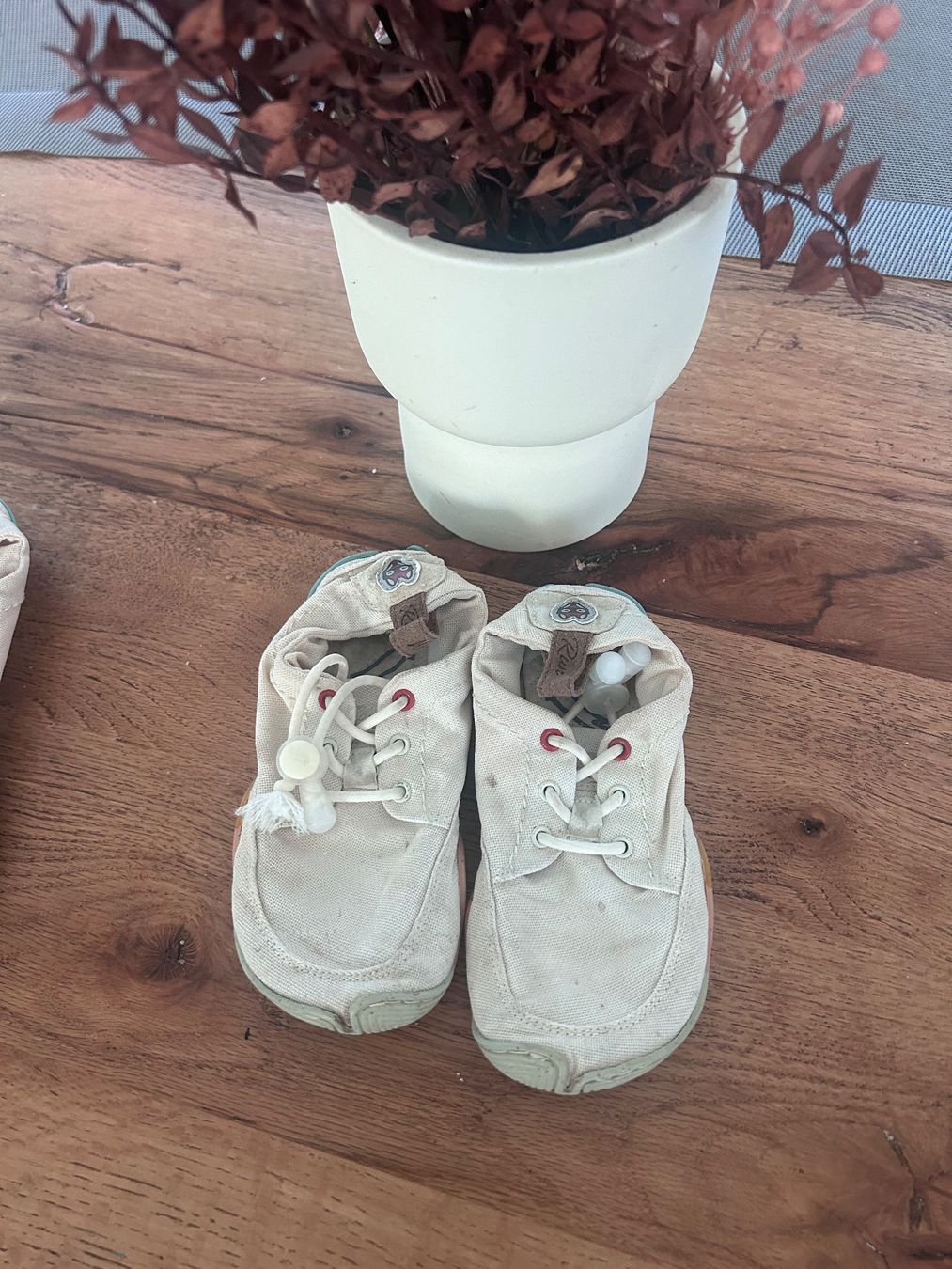 Wildling Scarpe per ragazzi: Wildling schuhe grösse 27 – Usato da Hettlingen venduto da Lalula11