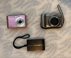 Lot of used digital cameras (sold together) 