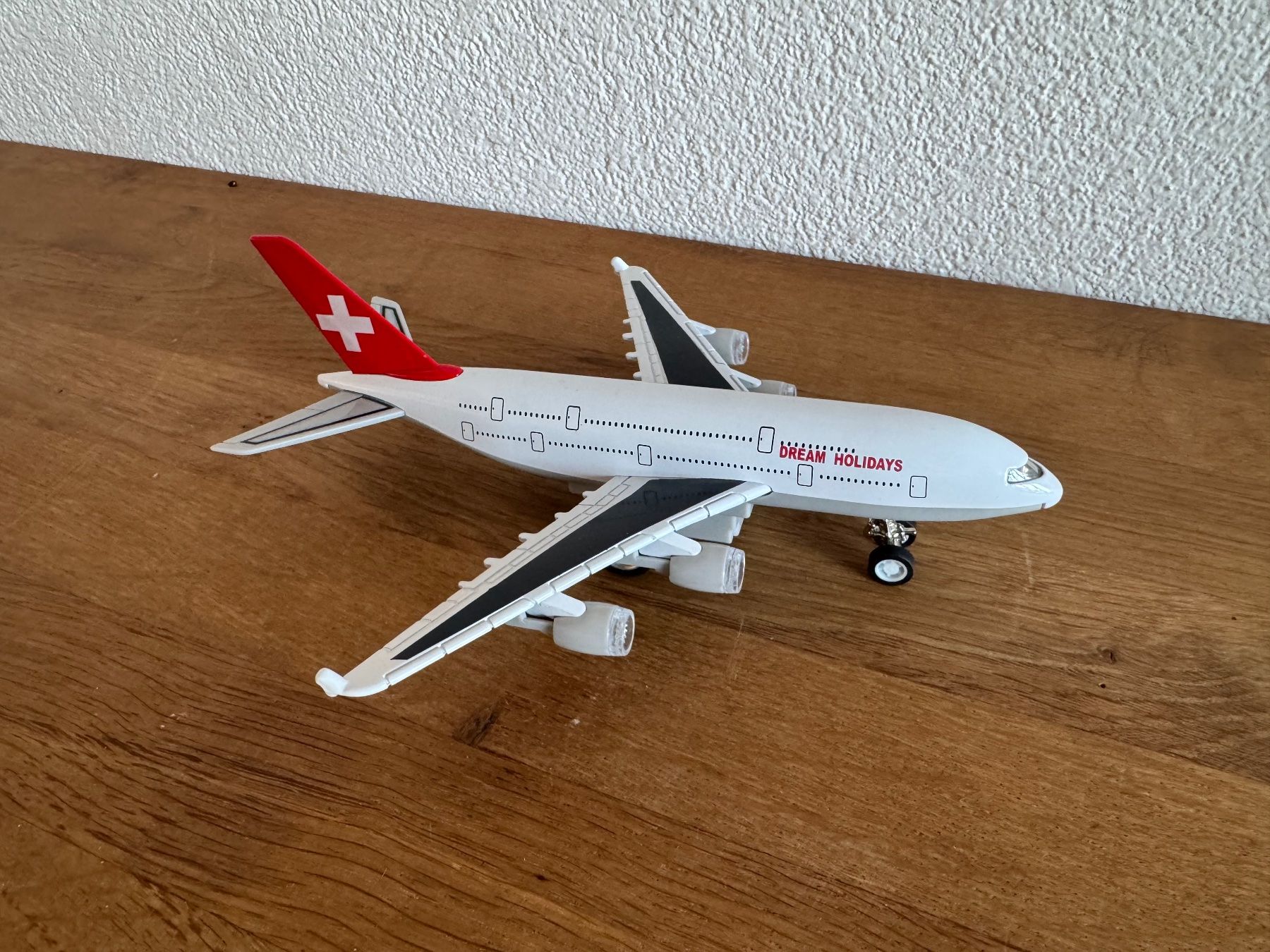Spielzeuge: Flugzeug A380 mit Licht & Sound – Gebraucht aus Frauenfeld von lind11
