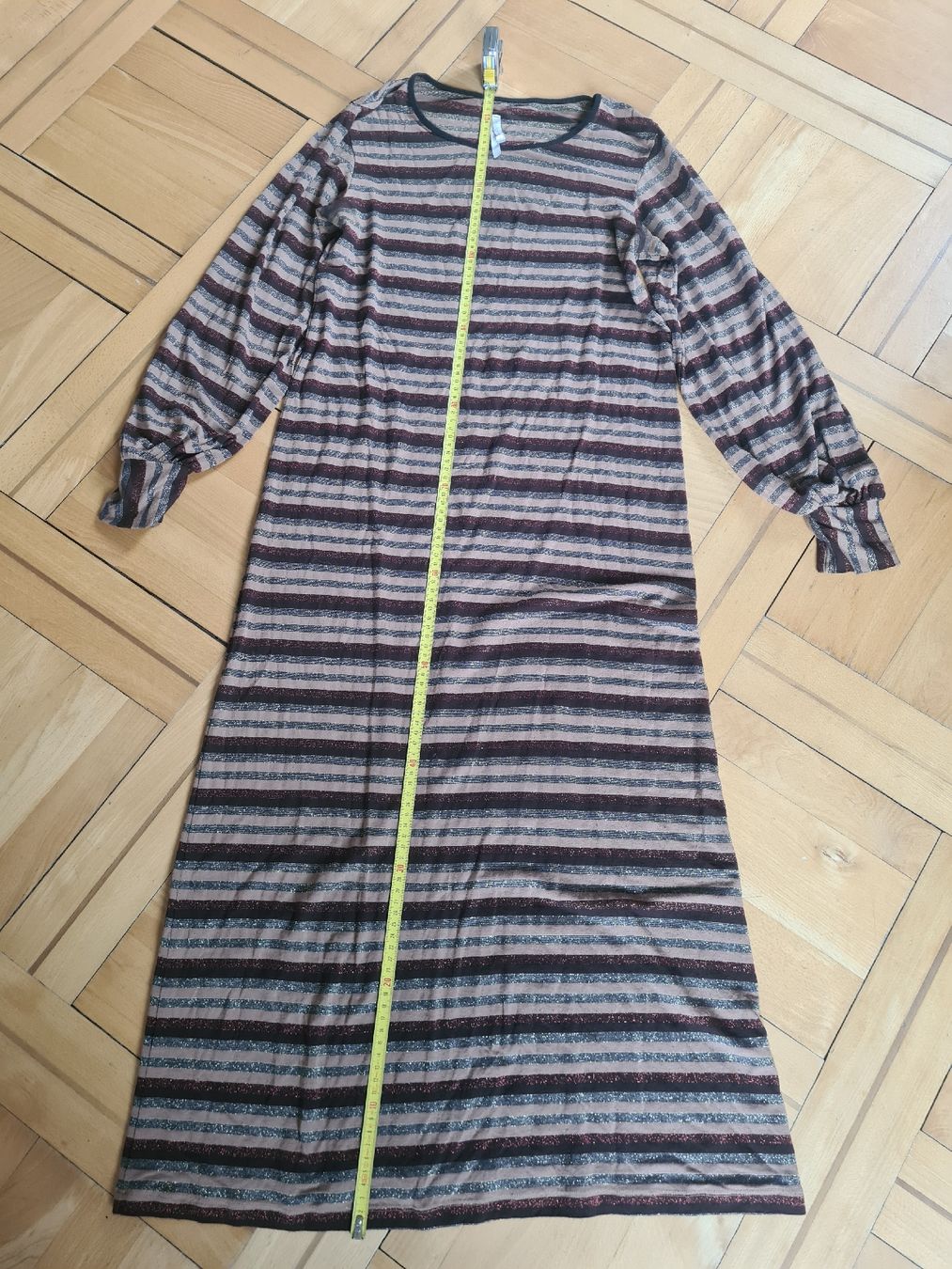 Vestiti: Kleid – Usato da Luzern venduto da Waldifee