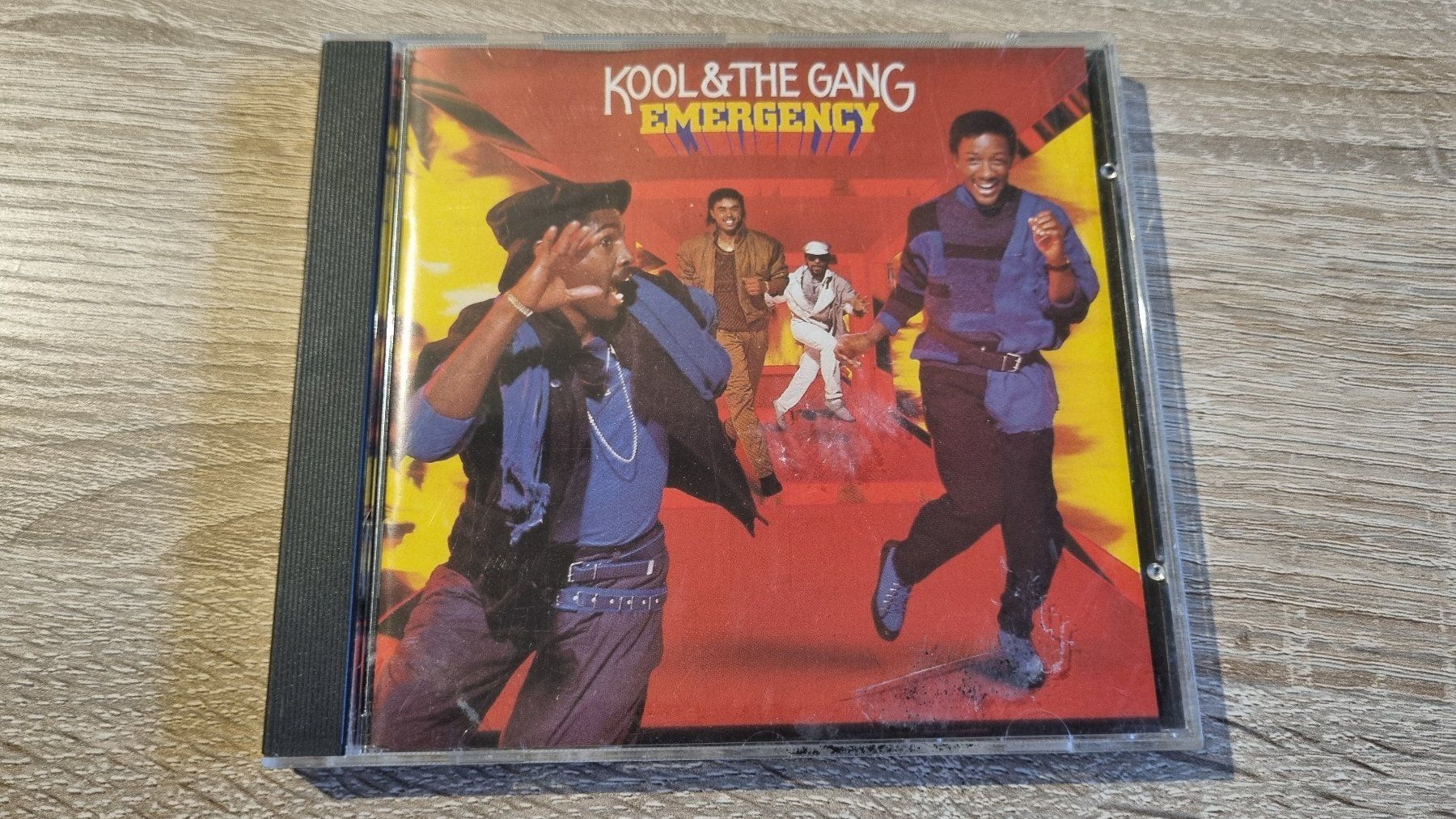 CDs: Kool & The Gang - Emergency – Gebraucht aus Hagenbuch ZH von lecterr55