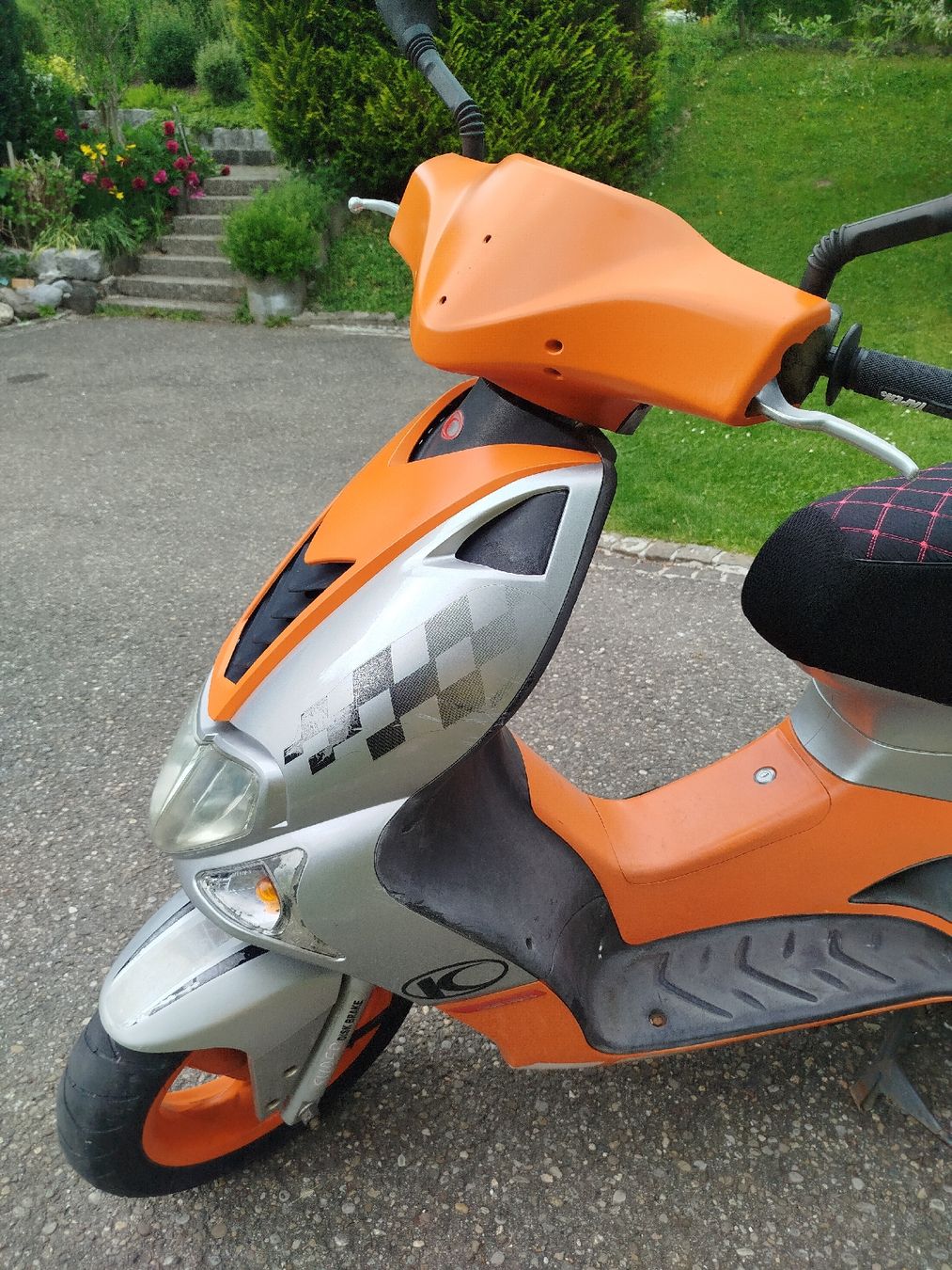 Kymco Scooter: Kymco Super 9 Roller, Motorrad – Usato da Steg im Tösstal venduto da KiwiGrafikMaurer 5