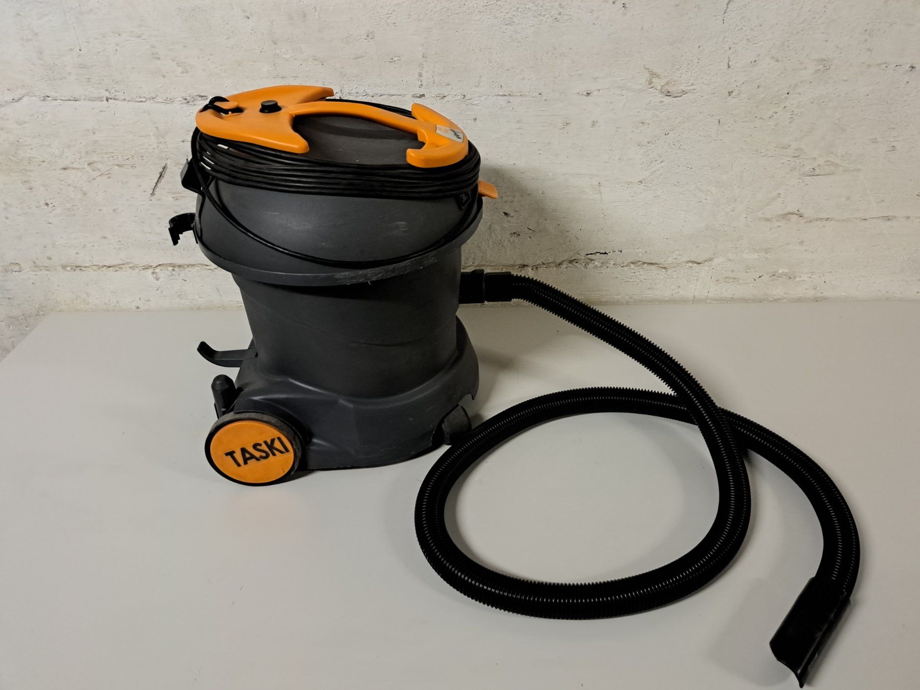 Staubsauger & Zubehör: Staubsauger Taski Vento 15 – Gebraucht aus Belp von deal-now 2
