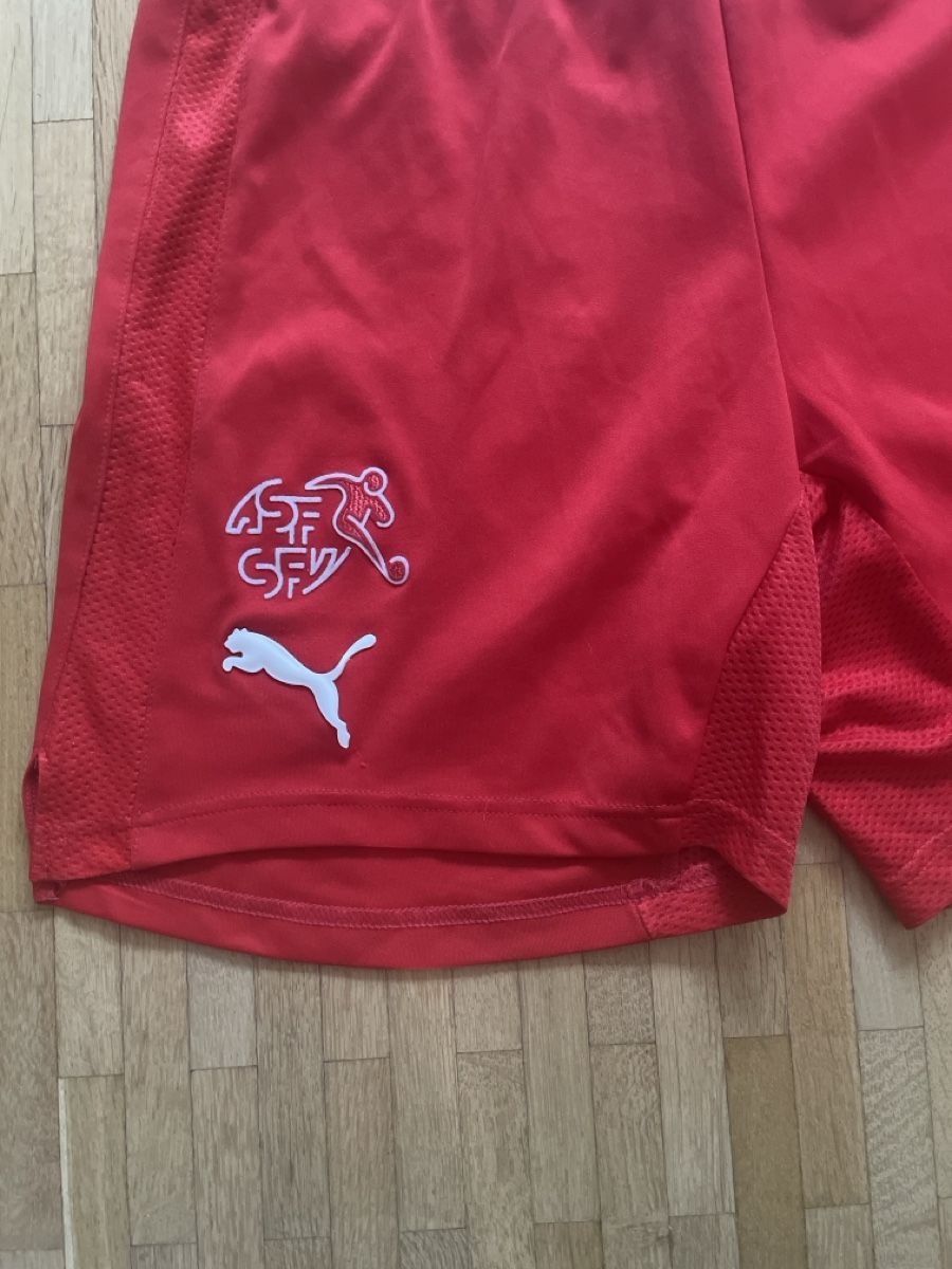 Puma Hosen: Schweiz Fussball Hose – Gebraucht aus Bolligen von nabu38 1