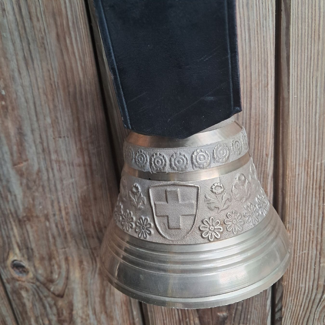 Campanacci mucche: NEUWERTIGE GLOCKE GUSSET  – Usato da Murten venduto da SHETHOF 2