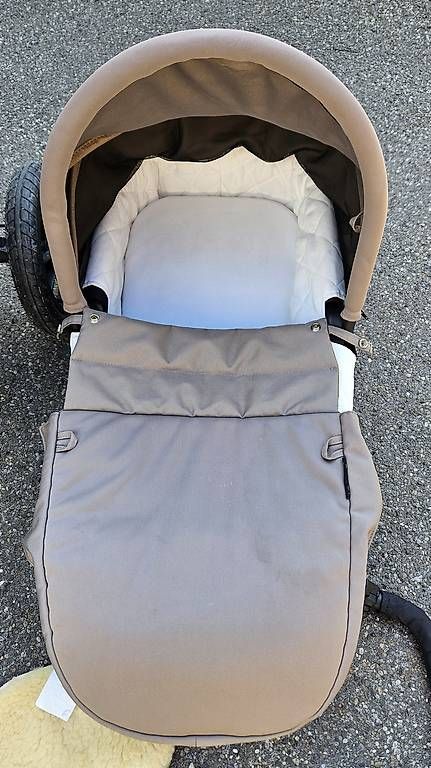 Poussette: Kinderwagen Babjogger mit Zubehör – D'occasion à Winterthur par LorenaP01 3