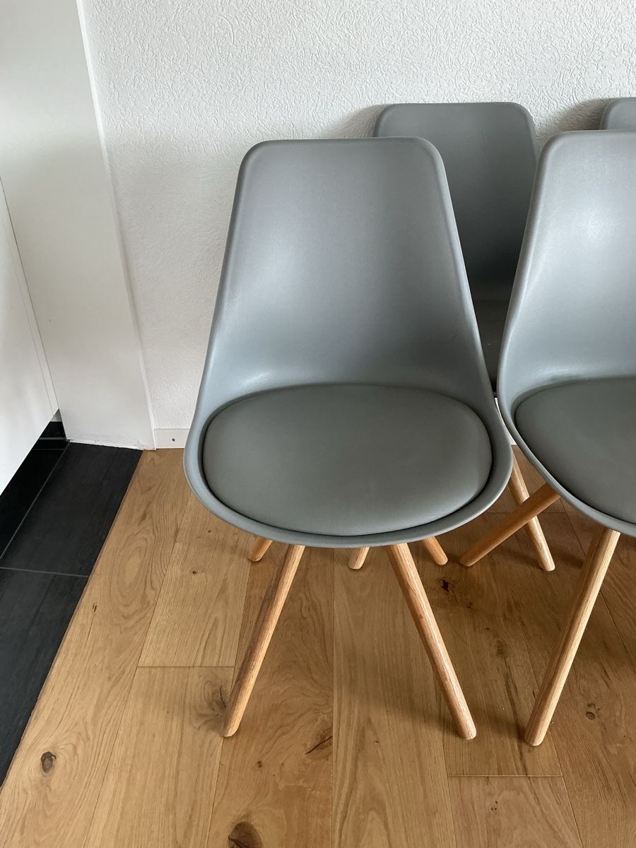 Micasa Stühle: Stühle Micasa 6er Set grau mit Polster u. Eichenholz – Gebraucht aus Uster von Carpenter1 2