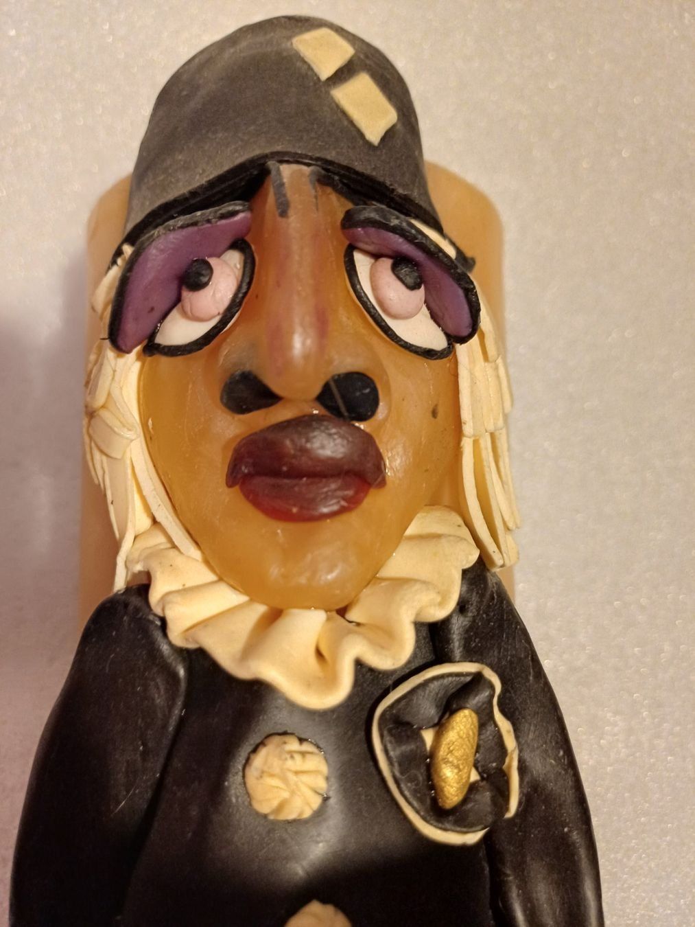 Statuette: Handgemachte grosse Basler Waggis Kerze – Nuovo (secondo la descrizione) da Kloten venduto da Juanita3 1