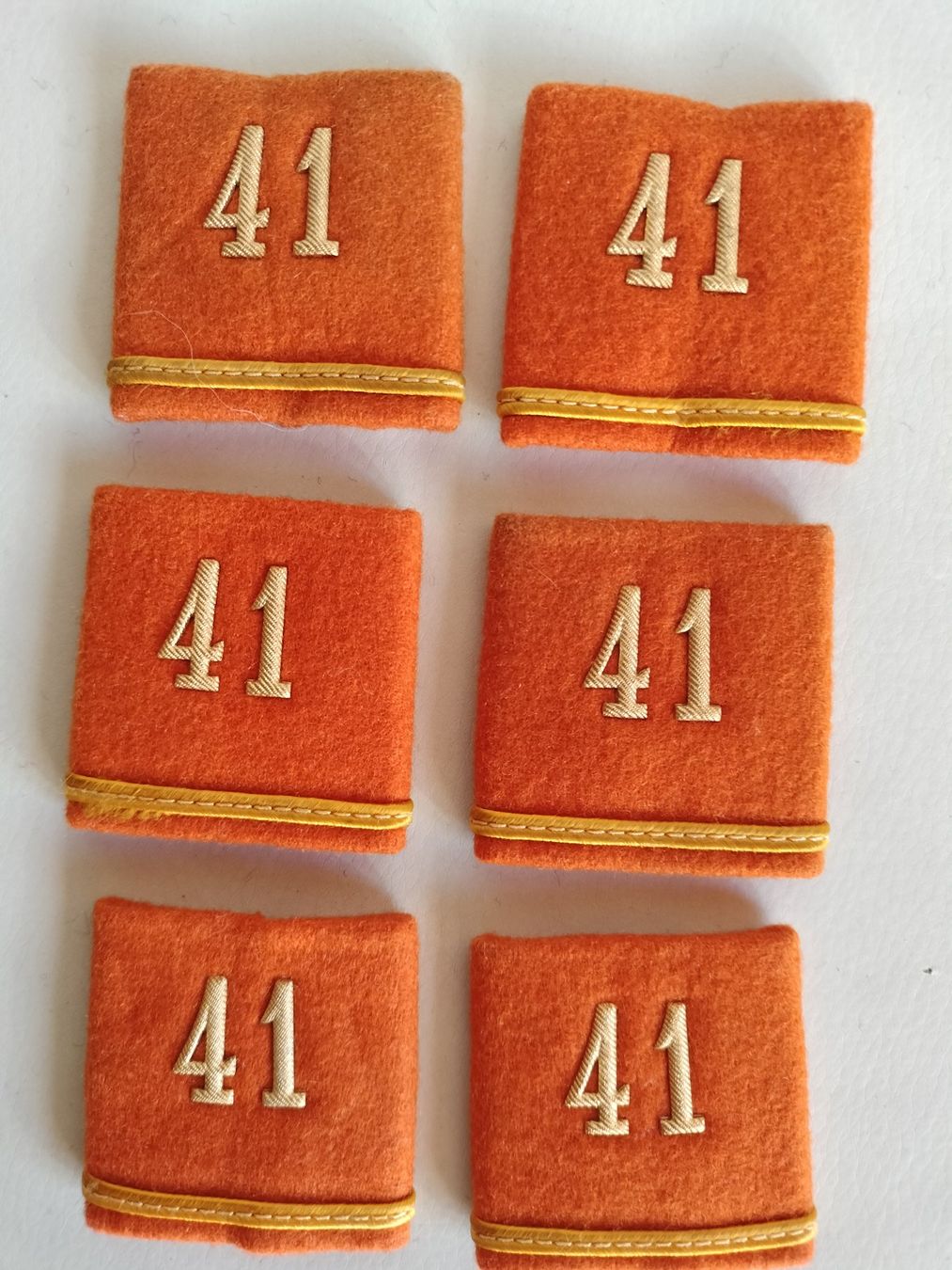 Schweizer Armee Uniformi: Schweizer Armee Militär Uniform Schulterpatten – Usato da Schwanden Sigrisw venduto da len_9yqg