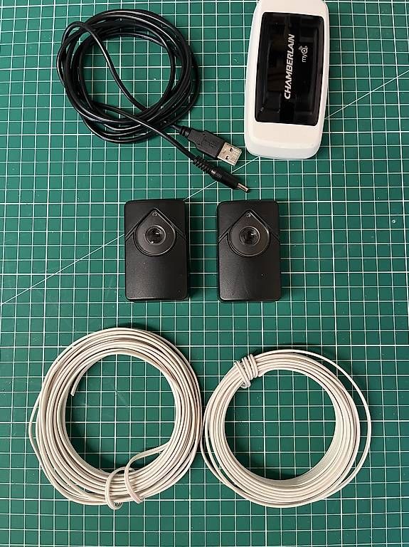 Hub & Switch: Chamberlain MyQ Gateway Garagentor – Usato da Hermetschwil-Staff venduto da Mege1000