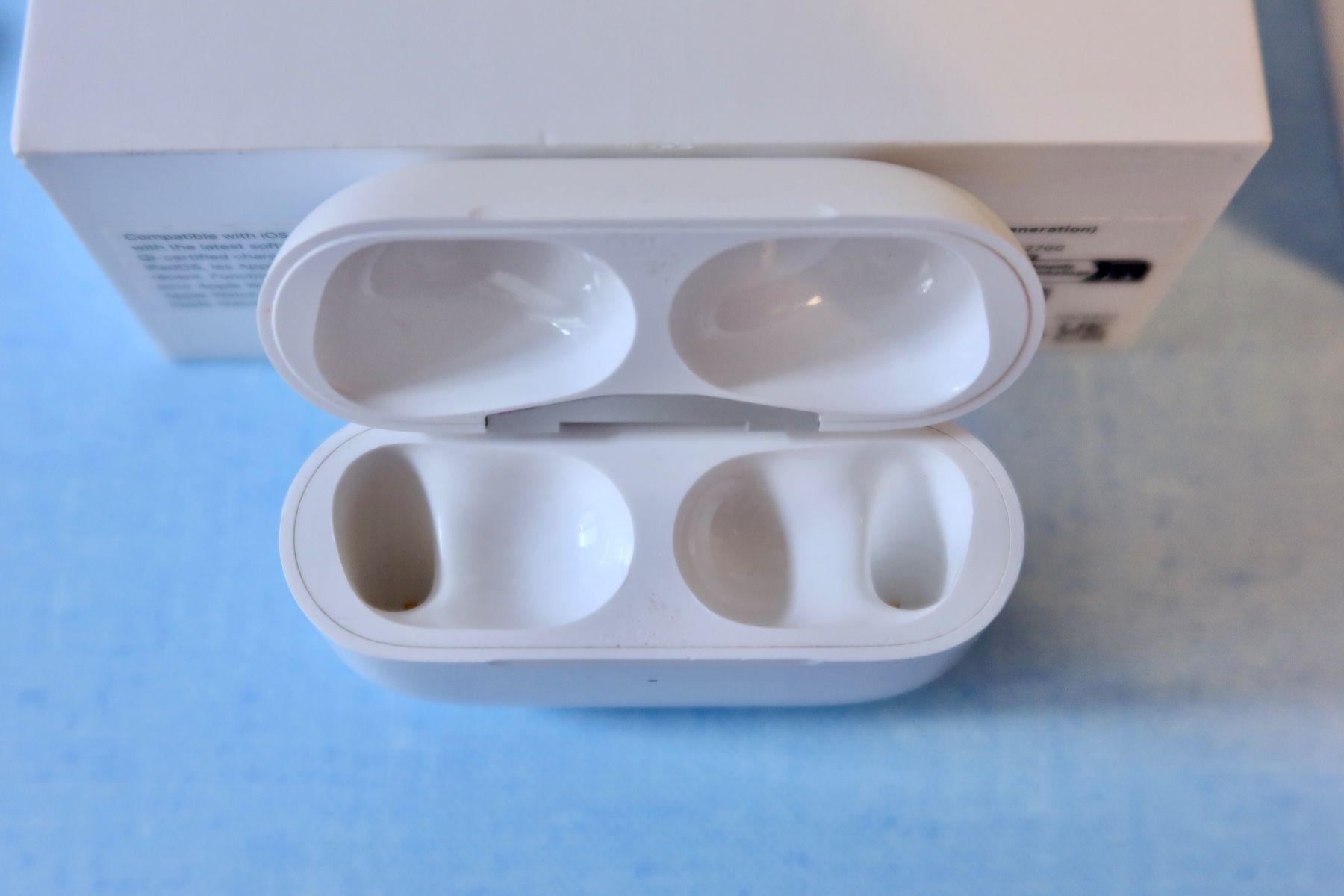 Apple Casques audio: AirPods Pro (2. Generation) – D'occasion à Luzern par raymondnoir 4