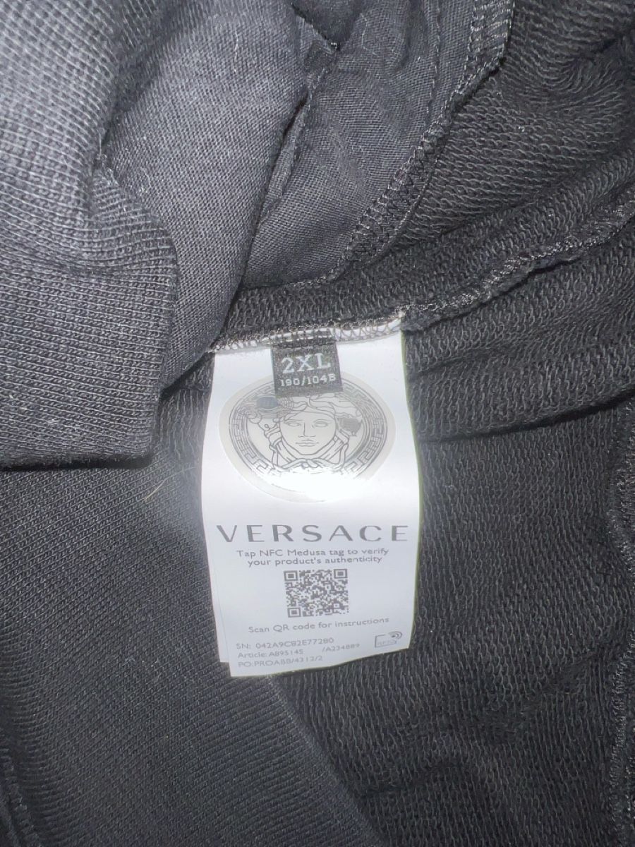 Versace Pulls & Sweat-shirts: Versace Pulli – Neuf (Voir description) à Emmen par franciso1893 3