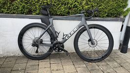 Cube Agree C62 Carbon Di2 Laufräder, Monocoque