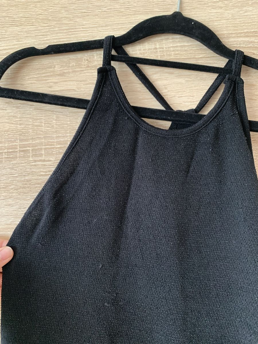 Tops: Haut noir paillette – D'occasion à Montreux par Izapeche811 1