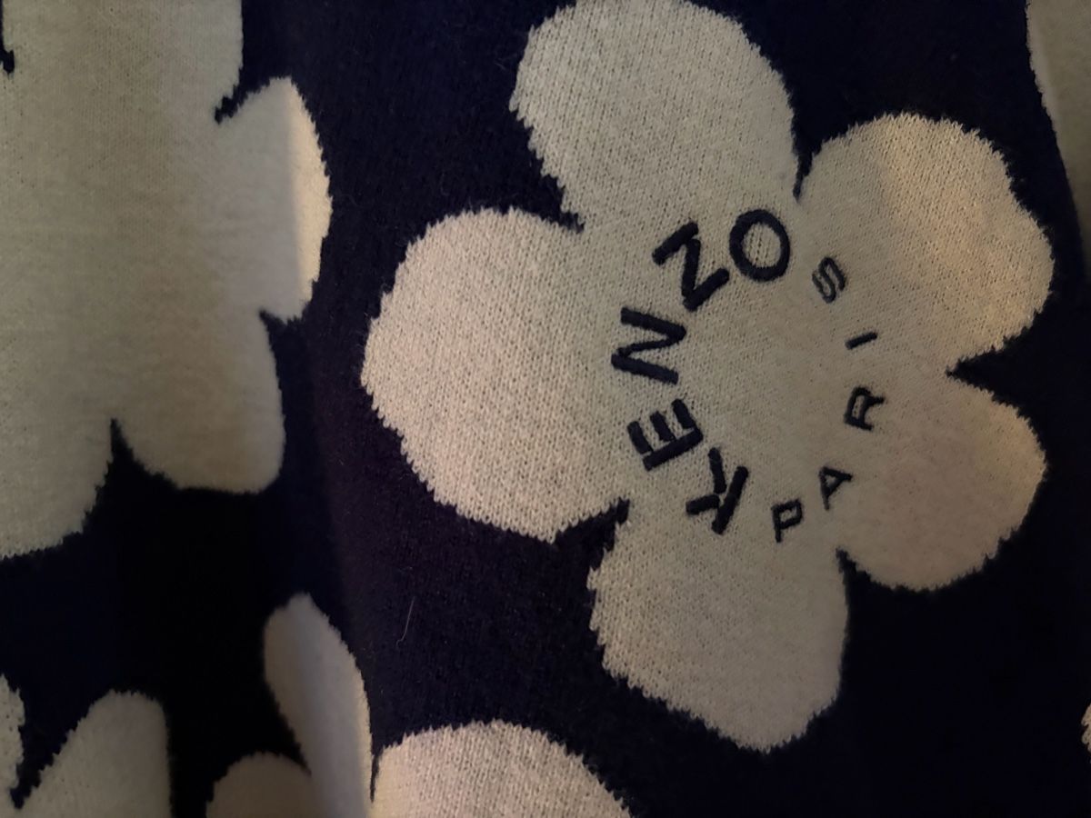 Kenzo Maglioni & Felpe: Kenzo Paris Wollpullover mit Blumenmuster, Grösse M Top! – Nuovo (secondo la descrizione) da Muttenz venduto da cho_xj52 2