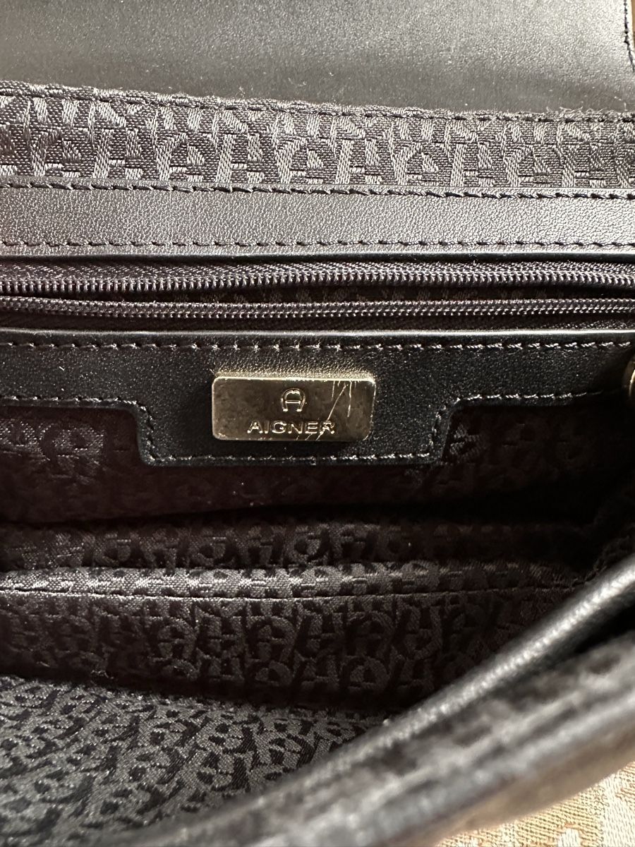 Aigner Borse da donna: Aigner DIADORA - Umhängetasche - black – Nuovo (secondo la descrizione) da Oberembrach venduto da ASP80 4