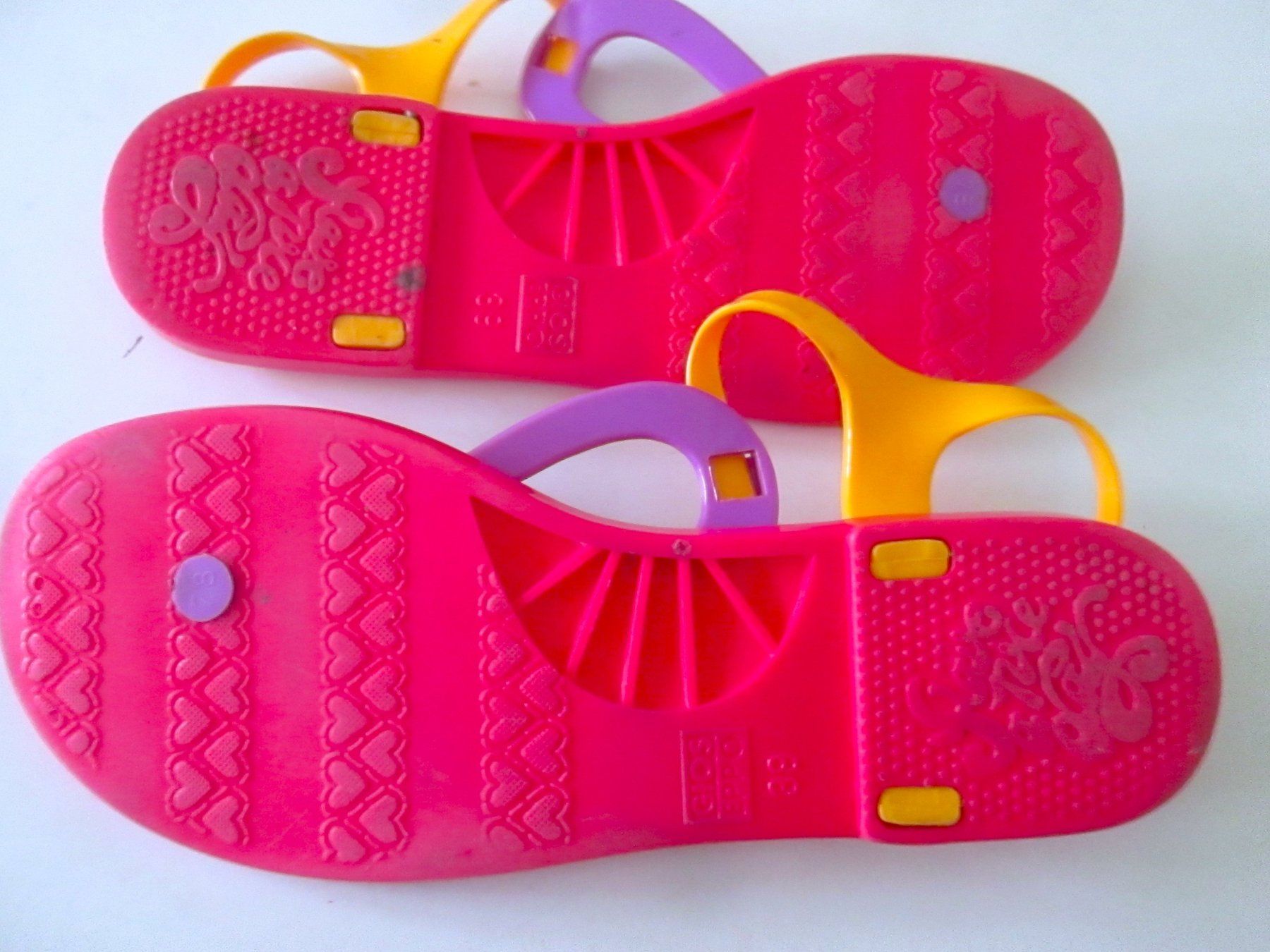 Scarpe da donna: Gioseppo Zehenstegsandalen, Nummer 39 – Usato da Sementina venduto da babucia 2