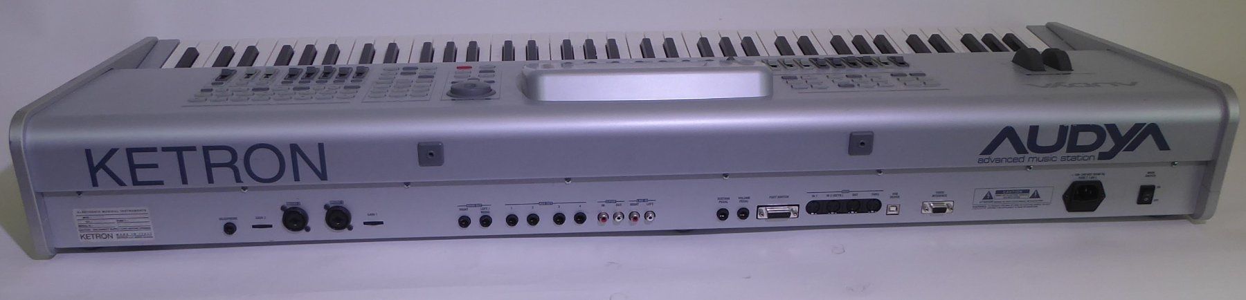 Ketron Strumenti musicali: Ketron Audya 76 Arranger-Keyboard Workstation – Usato da Bern venduto da blaukreuz-brocki_BE 4