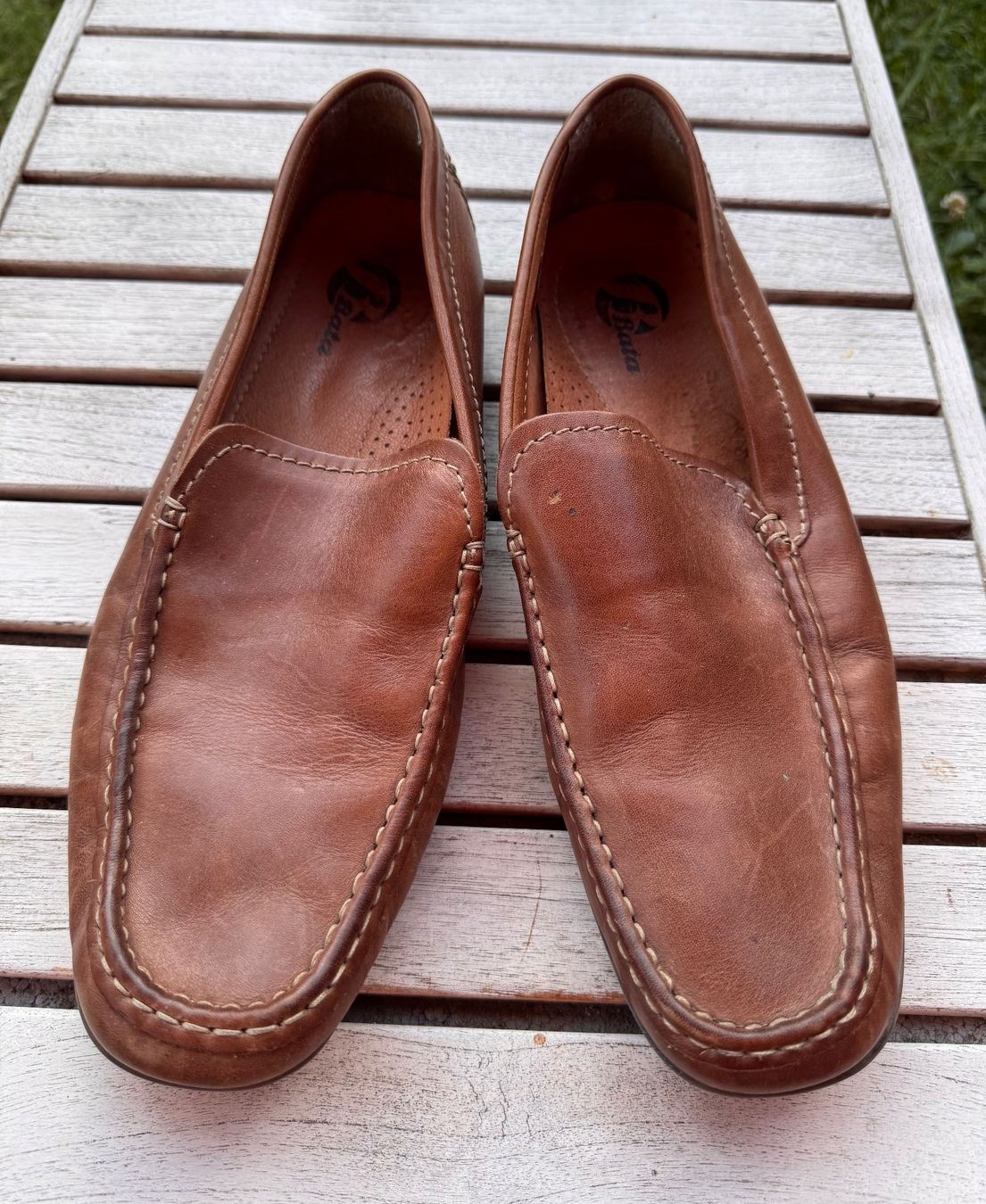 Herrenschuhe: Bata Lederschuhe, Grösse 45 – Gebraucht aus St. Gallen von Deane