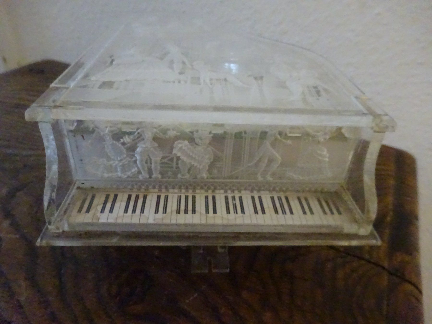 Thorens Carillon: Antike Musikdose Spieldose Piano – Usato da Esslingen venduto da eintagammeer 7