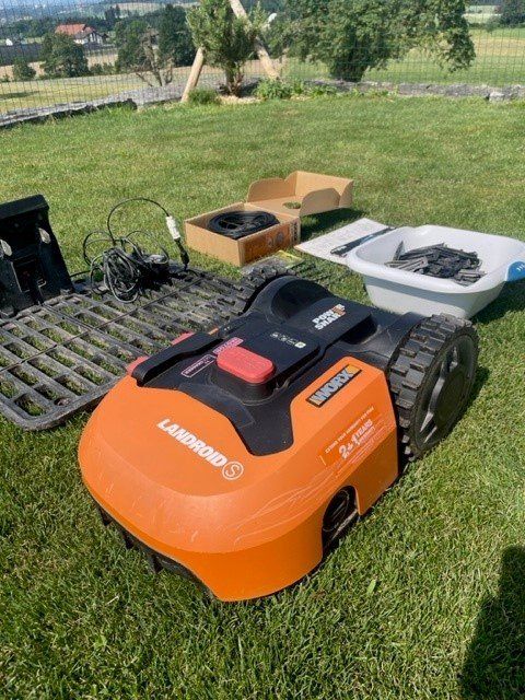 WORX Landroid Mähroboter S300 M inkl. Ladestation Kaufen auf Ricardo