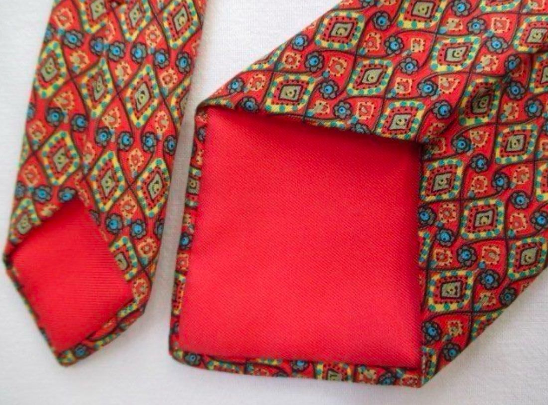 Hermès Cravatte: Hermès - Krawatte Seide Silk Floral Patterned Tie – Nuovo (secondo la descrizione) da Goldingen venduto da Thomas.Perrin 2