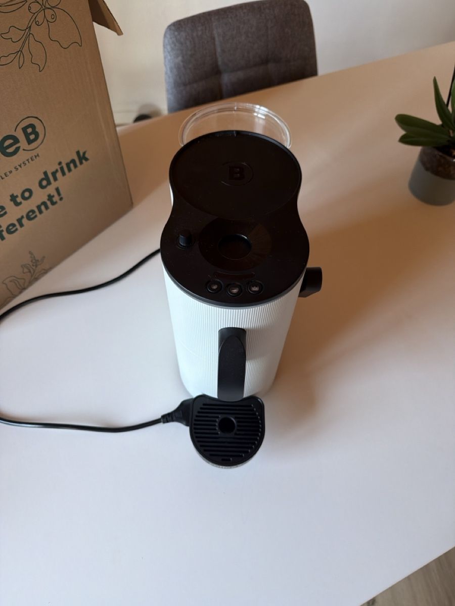 Coffee B Macchine per caffè & Macchine per espresso: Macchina da caffè CoffeeB Globe bianca nuova!!!  – Nuovo (secondo la descrizione) da Gommiswald venduto da mar_y9c2 2