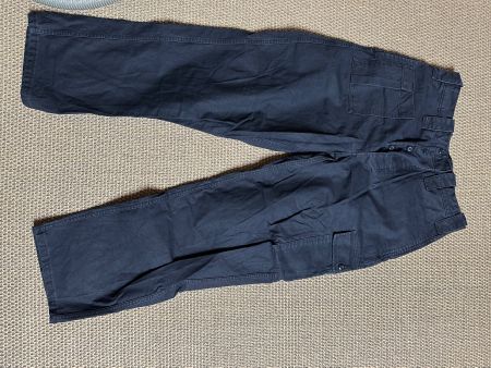 Levi's Skate New Utility Cargohose, 32 /32, fast schwarz, C
