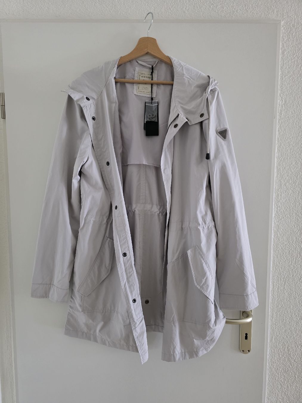 Guess Vestes: jacke – Neuf (Voir description) à Buchs AG par tac_zz5h