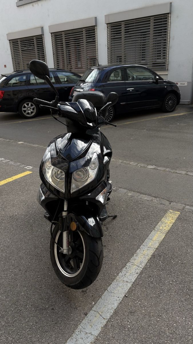 Scooter: Roller 125ccm – Usato da Zürich venduto da Noah2314