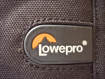 Lowepro Fastpack 100 DSLR-Kamerarucksack,wasserdicht,Schwarz