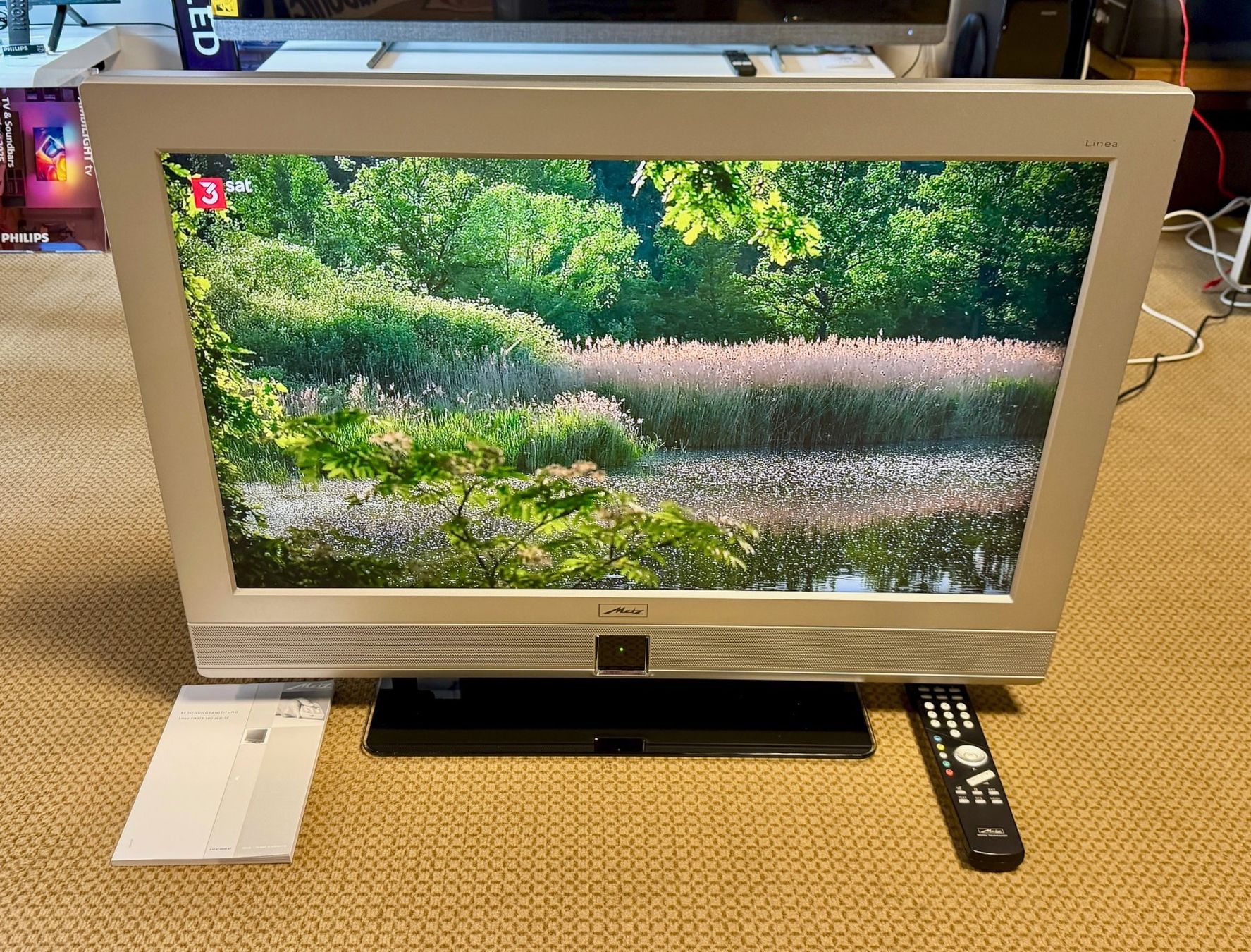 Televisori: Metz-TV in Silber, der Robuste "Line" 32"/80cm – Usato da Kirchberg BE venduto da RadioGerber