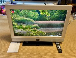 Metz-TV in Silber, der Robuste "Line" 32"/80cm